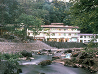 秘湯の宿元泉館 外観