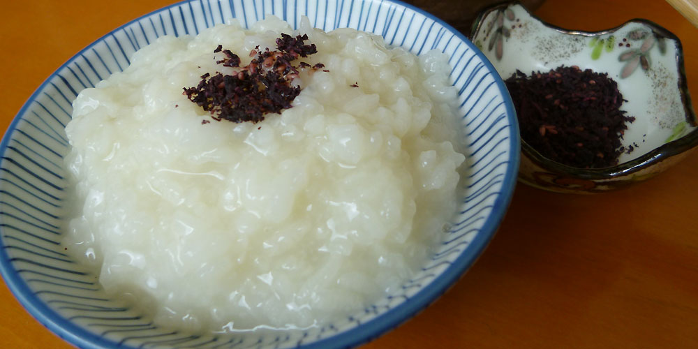 朝食には元泉館名物の一つ、温泉おかゆも 元泉館 温泉おかゆ